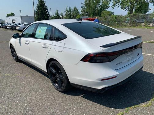 Platinum White Pearl 2024 Honda Accord Hybrid Sport-L