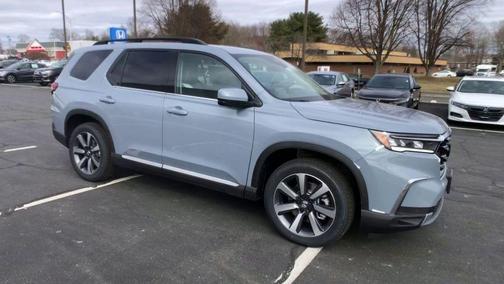 2025 Honda Pilot Elite