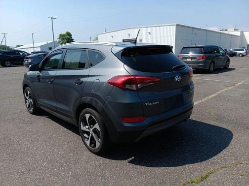 2016 Hyundai TUCSON Sport