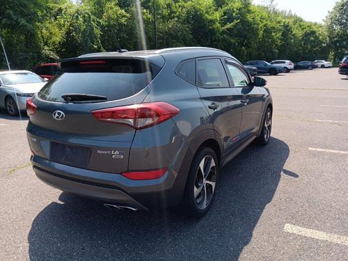 2016 Hyundai TUCSON Sport