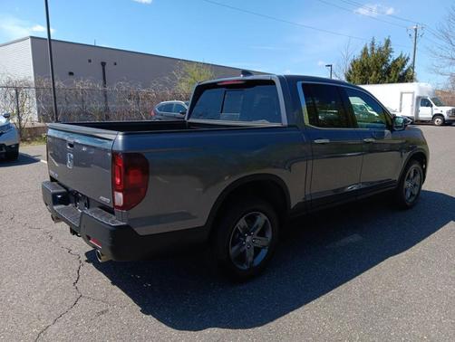Modern Steel Metallic 2023 Honda Ridgeline RTL-E