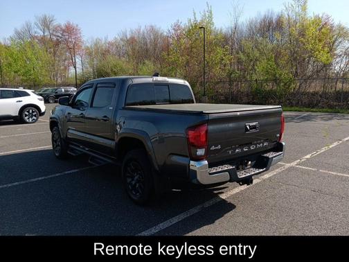 2022 Toyota Tacoma SR5