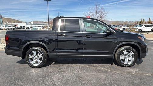 Crystal Black Pearl 2026 Honda Ridgeline RTL