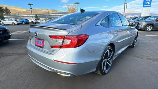 2022 Honda Accord Hybrid 