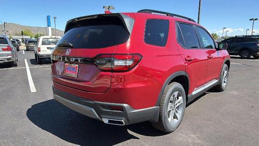 Radiant Red Metallic II 2026 Honda Pilot EX-L