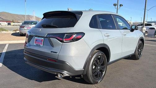 Urban Gray Pearl 2026 Honda HR-V AWD Sport