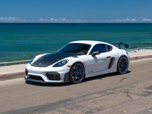 White 2025 Porsche 718 Cayman GT4 RS