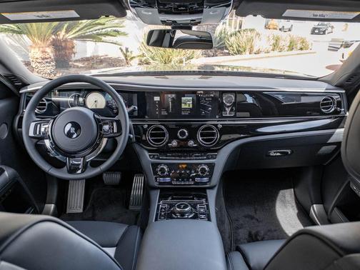 Black Diamond 2026 Rolls-Royce Ghost