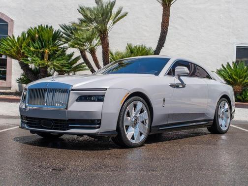 Tempest Gray 2024 Rolls-Royce Spectre