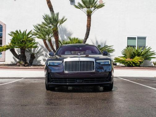 Belladonna Purple 2026 Rolls-Royce Ghost