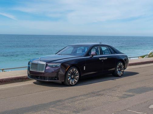 Belladonna Purple 2026 Rolls-Royce Ghost