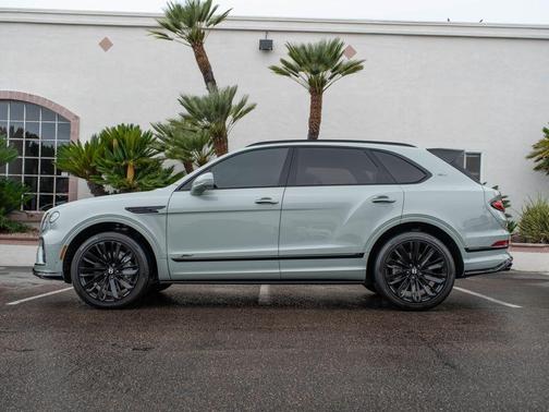 OPALITE 2023 Bentley Bentayga Speed