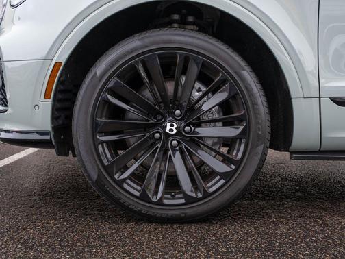 OPALITE 2023 Bentley Bentayga Speed