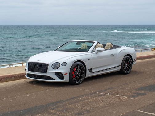 Arctica by Mulliner 2024 Bentley Continental GT Speed
