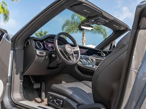 Hallmark 2020 Bentley Continental GT W12