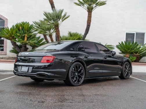 Beluga Black 2024 Bentley Flying Spur Speed