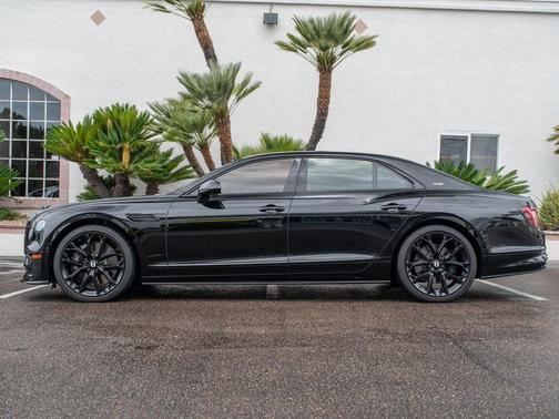 Beluga Black 2024 Bentley Flying Spur Speed