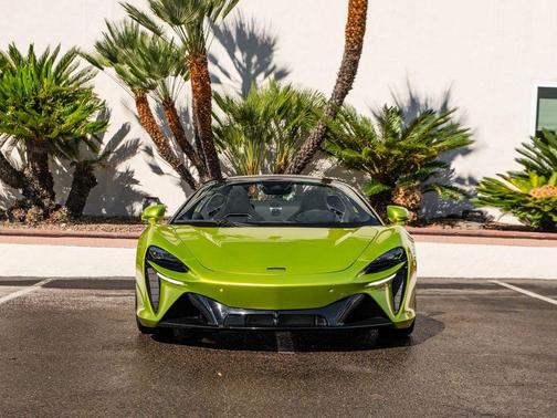 Green 2025 McLaren Artura TechLux