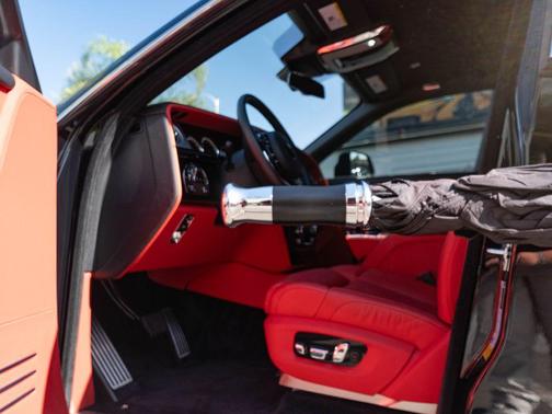 Black 2019 Rolls-Royce Phantom