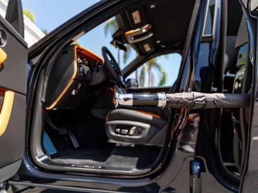 Sapphire Black 2027 Rolls-Royce Cullinan