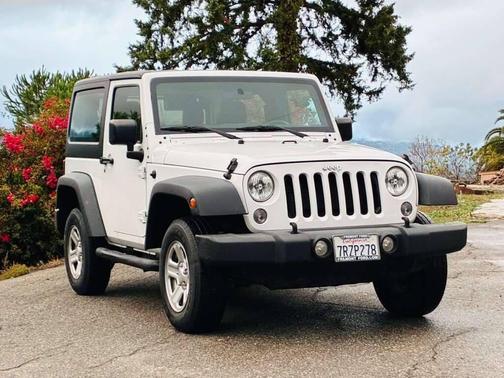 2016 Jeep Wrangler Sport