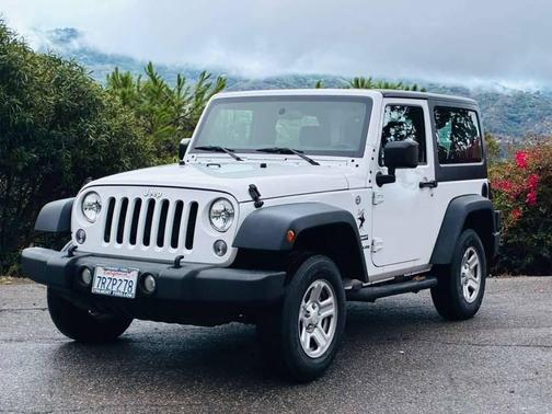 2016 Jeep Wrangler Sport