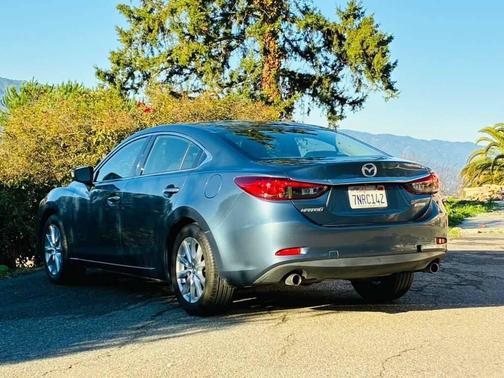 2016 Mazda Mazda6 i Sport