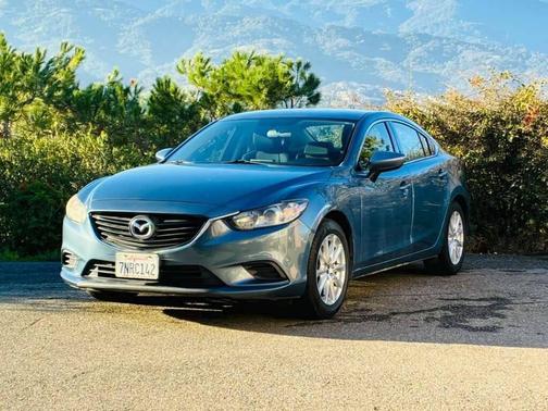 2016 Mazda Mazda6 i Sport