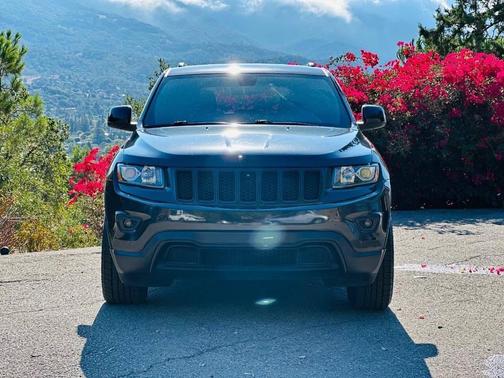 2014 Jeep Grand Cherokee Laredo