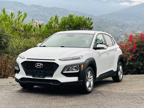 2020 Hyundai KONA SE