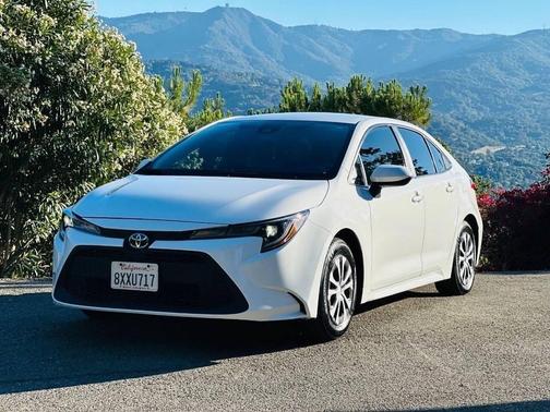 2022 Toyota Corolla Hybrid SE