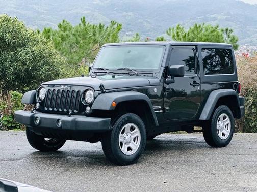 2017 Jeep Wrangler Sport