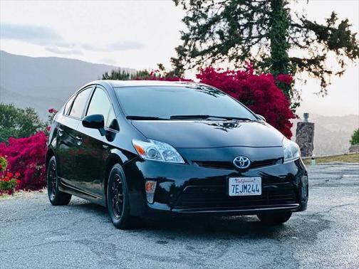 2014 Toyota Prius Two