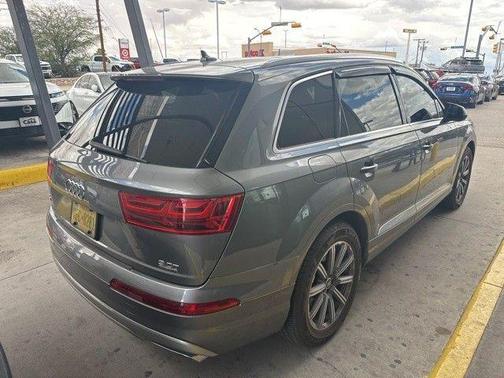 2017 Audi Q7 2.0T Premium Plus