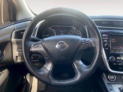 Pearl White Tri-Coat 2021 Nissan Murano SV