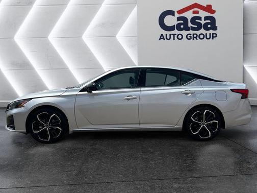 2024 Nissan Altima 2.5 SR