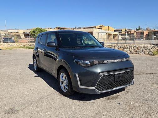 Gravity Gray 2025 Kia Soul LX