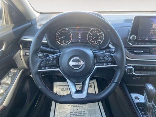 2025 Nissan Altima SR