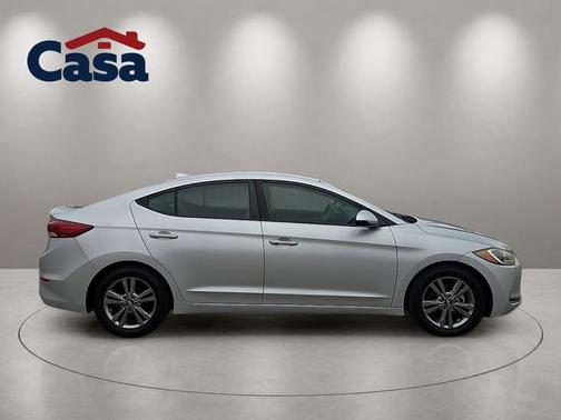 Molten Silver 2017 Hyundai ELANTRA SE