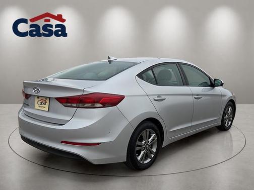 Molten Silver 2017 Hyundai ELANTRA SE