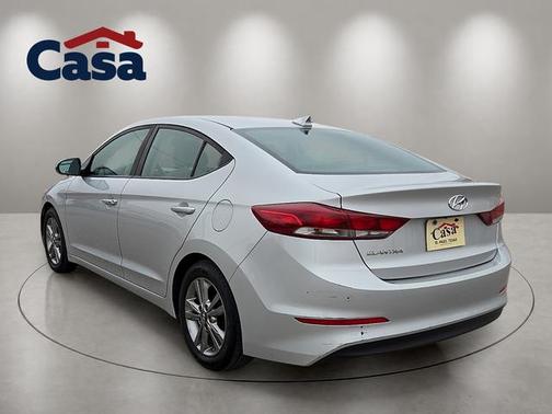 Molten Silver 2017 Hyundai ELANTRA SE