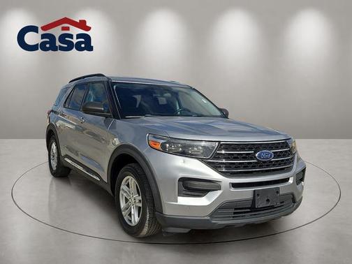 Silver Metallic 2020 Ford Explorer XLT