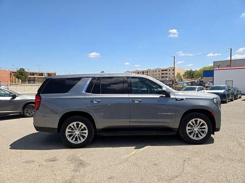 Satin Steel Metallic 2022 GMC Yukon SLE