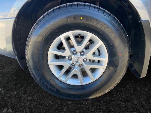 2020 Nissan Frontier SV