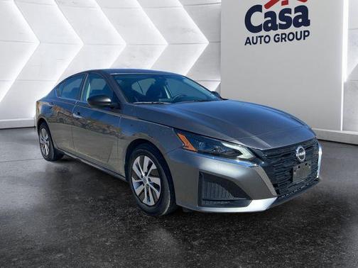 Gun Metallic 2025 Nissan Altima S