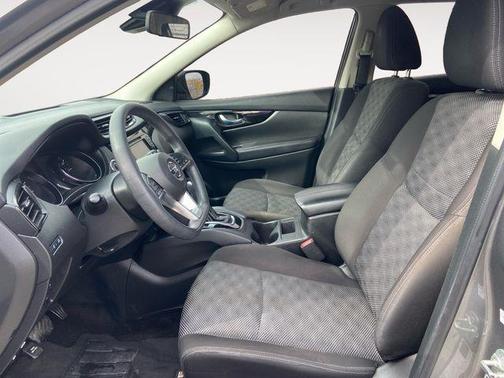 2020 Nissan Rogue Sport SV