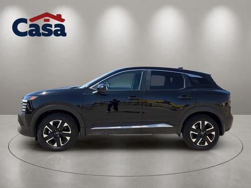 Super Black 2025 Nissan Kicks SV