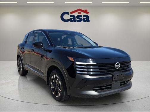 Super Black 2025 Nissan Kicks SV