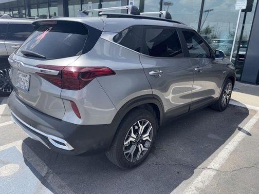 2023 Kia Seltos EX