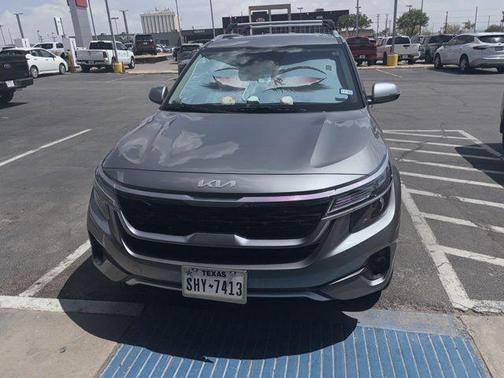 2023 Kia Seltos EX